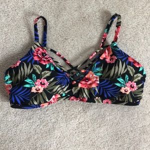 Hollister NWOT swim top